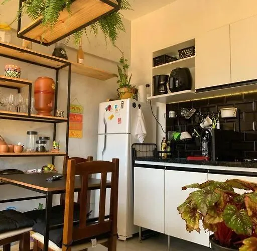 Charmoso Estudio No Coracao Da Lapa - Rj